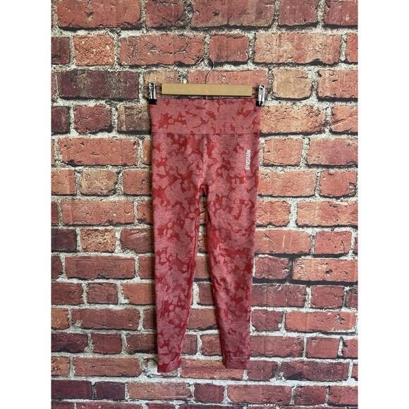 Gymshark Pants - Gymshark Womens Red Cropped Athletic Leggings Size Small Pullon